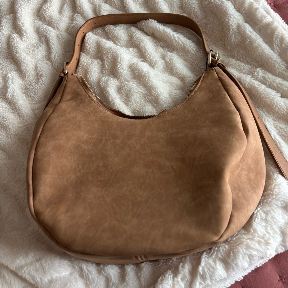NWT Chic Tan Crescent Bag